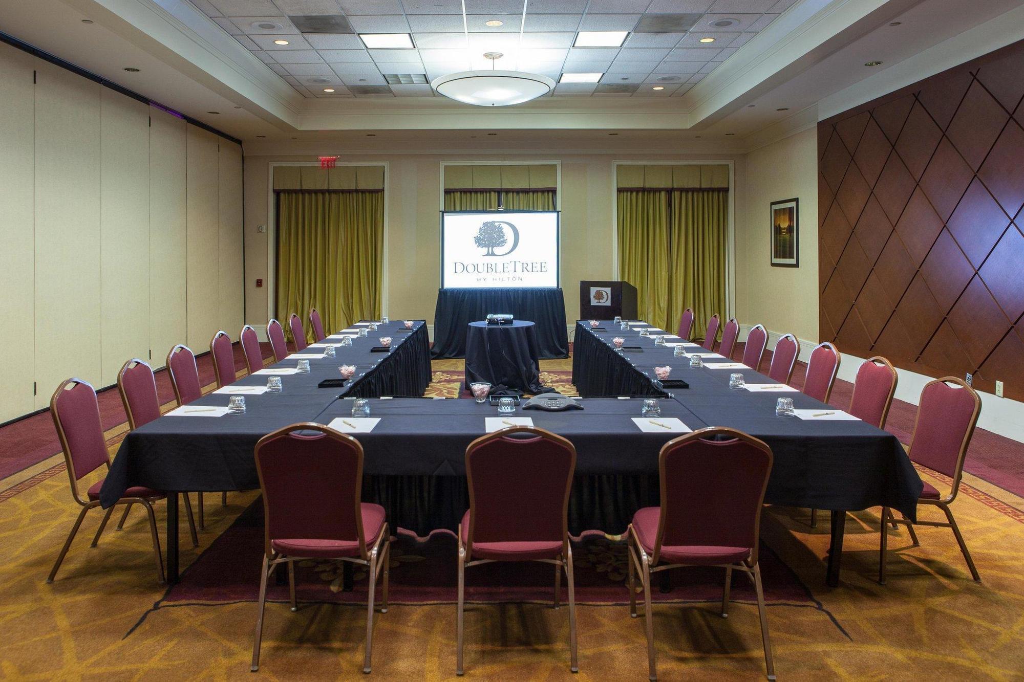 Doubletree By Hilton Atlanta Airport