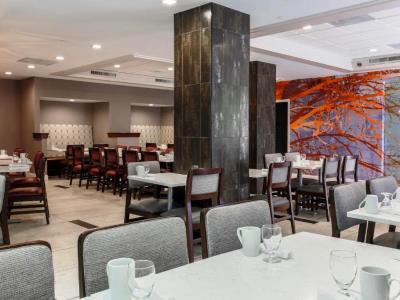 Doubletree By Hilton Atlanta Airport