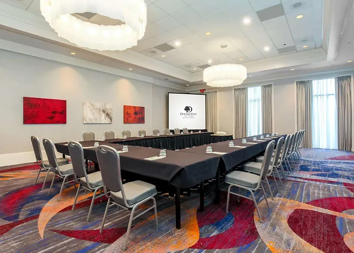 Doubletree By Hilton Atlanta Airport