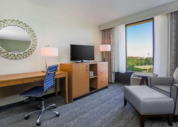 Doubletree By Hilton Atlanta Airport