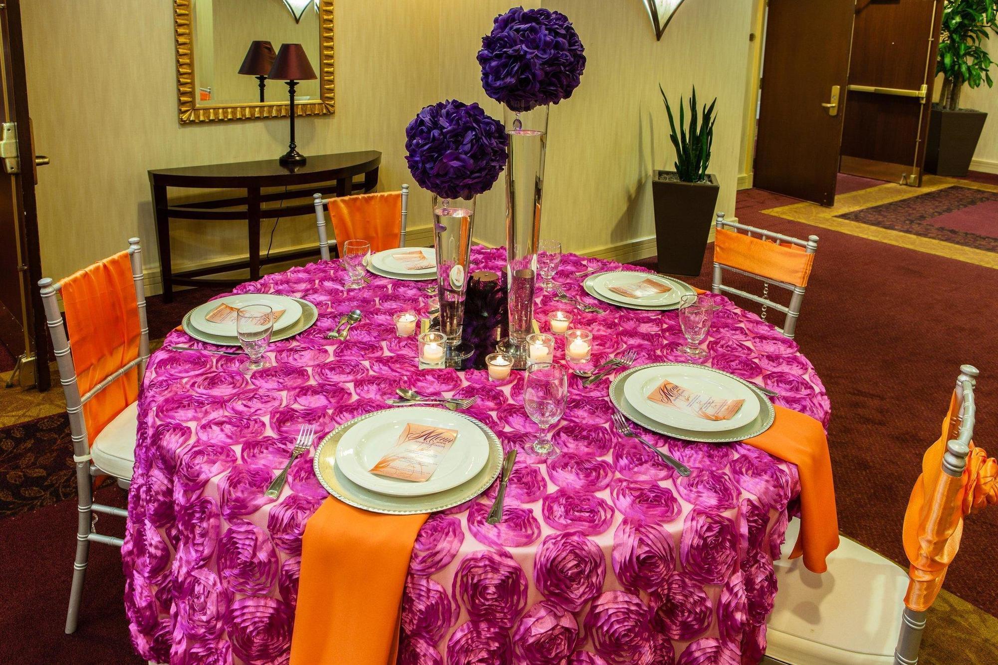 Doubletree By Hilton Atlanta Airport Hotel College Park